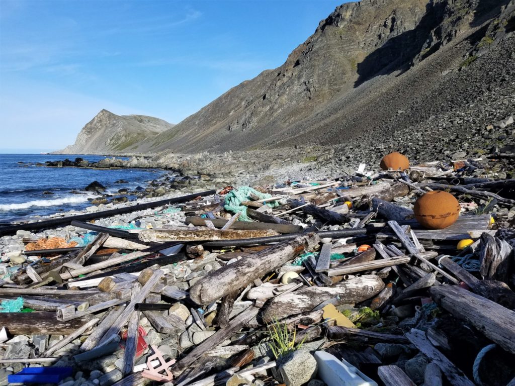 Müll und Plastik an der Küste Nordkinn am Kinnarodden