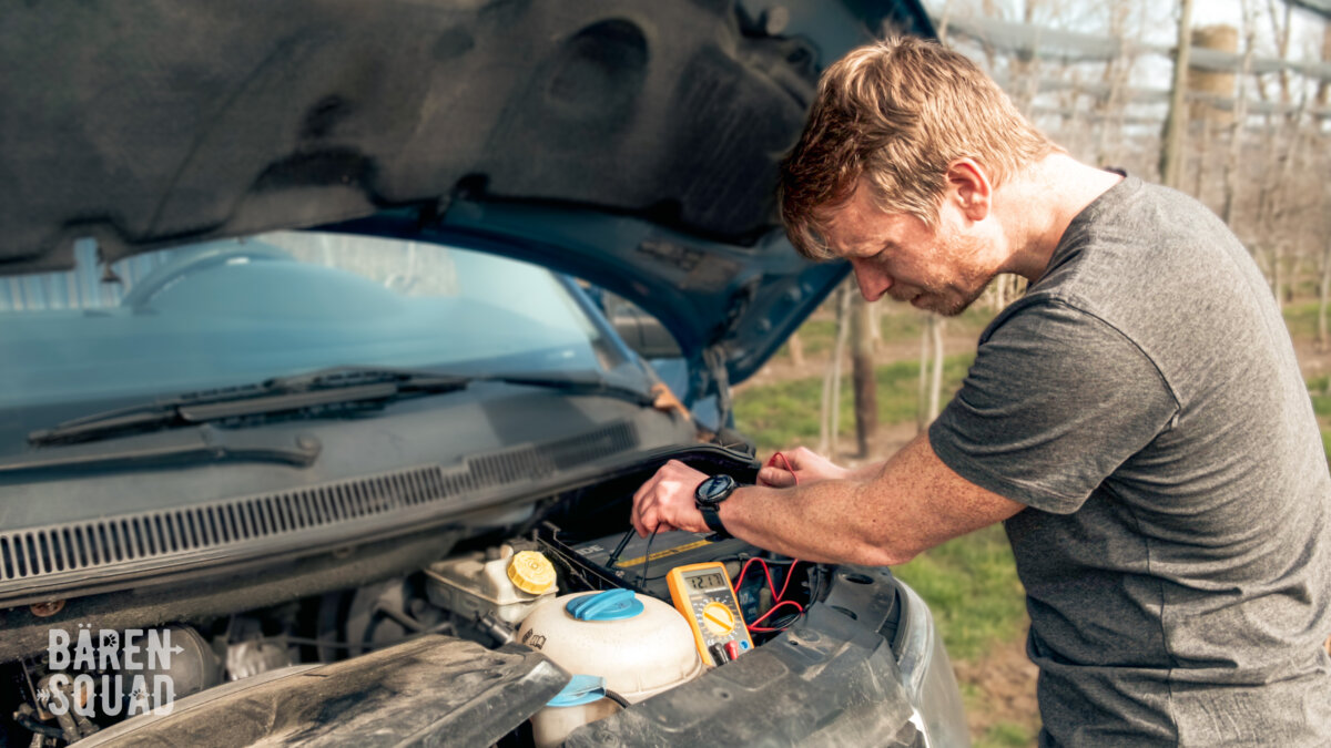 Starterbatterie Laden über die Bordbatterie für autarke Starthilfe