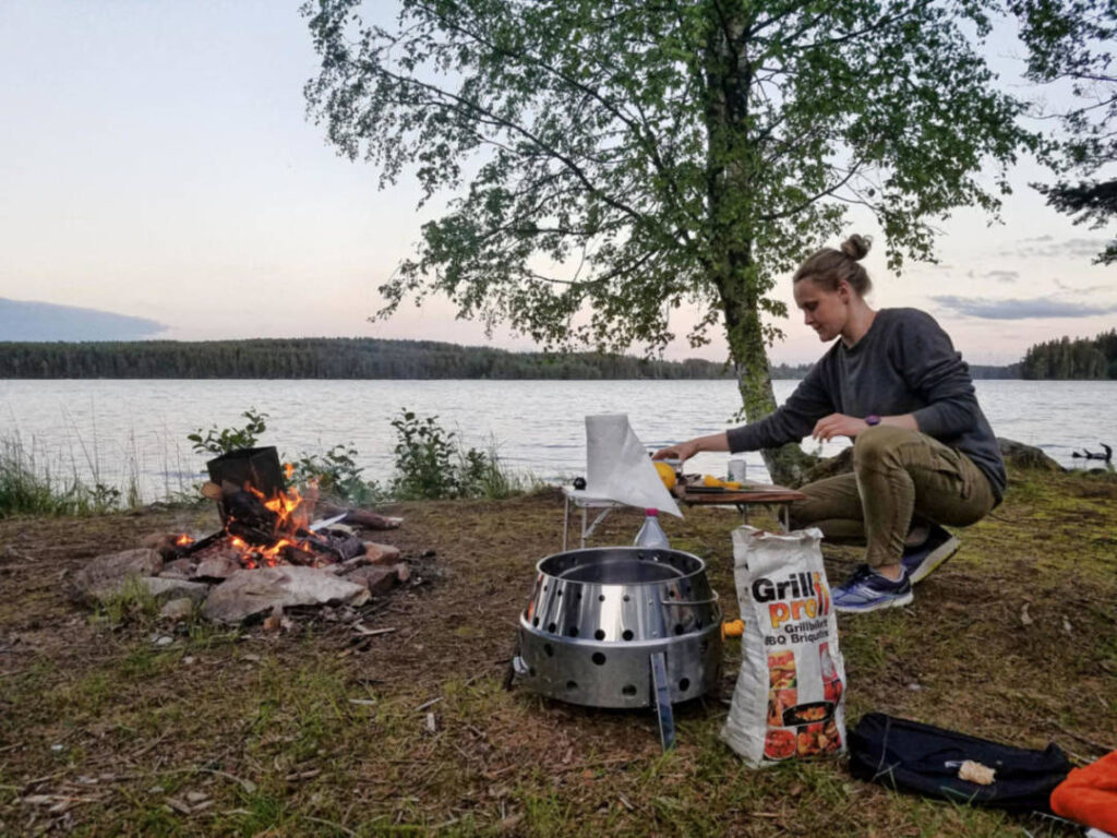 Atago Camping Grill für die Tour im Van. Erfahrung